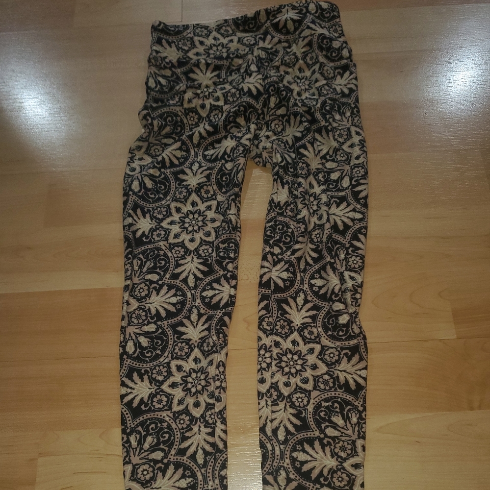 Nwot LuLaRoe leggings size S/M